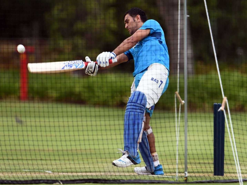 World Cup 2015: Dhoni Downplays India's Record vs Arch-Rivals, Says Sunday New Day