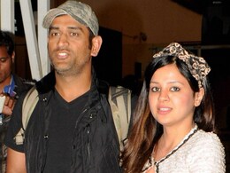 MS Dhoni's Wife Sakshi Tweets First Picture of Daughter Ziva MS Dhoni's Wife Sakshi Tweets First Picture of Daughter Ziva