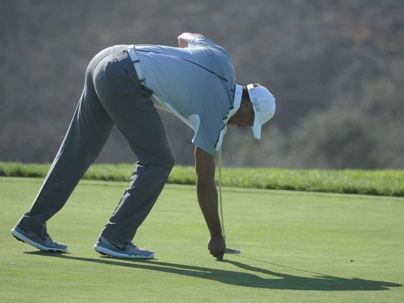 Tiger Woods in Pain Again, Limps Out of PGA Tour Event