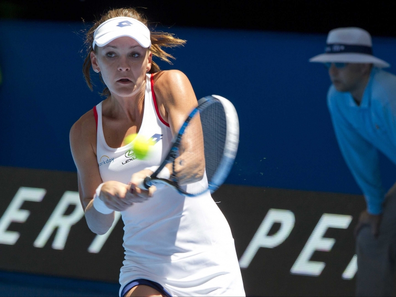 Agnieszka Radwanska Stars as Poland Down Great Britain at Hopman Cup