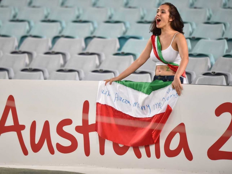 Iran See Red After Footballers Pose for Selfies With Female Fans in Australia