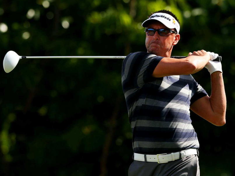 Australian Golfer Kidnapped, Robbed, Spared