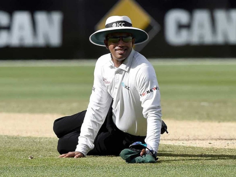 Pakistan Seek Aleem Dar's Help to Improve Umpiring Standards Pakistan Seek Aleem Dar's Help to Improve Umpiring Standards
