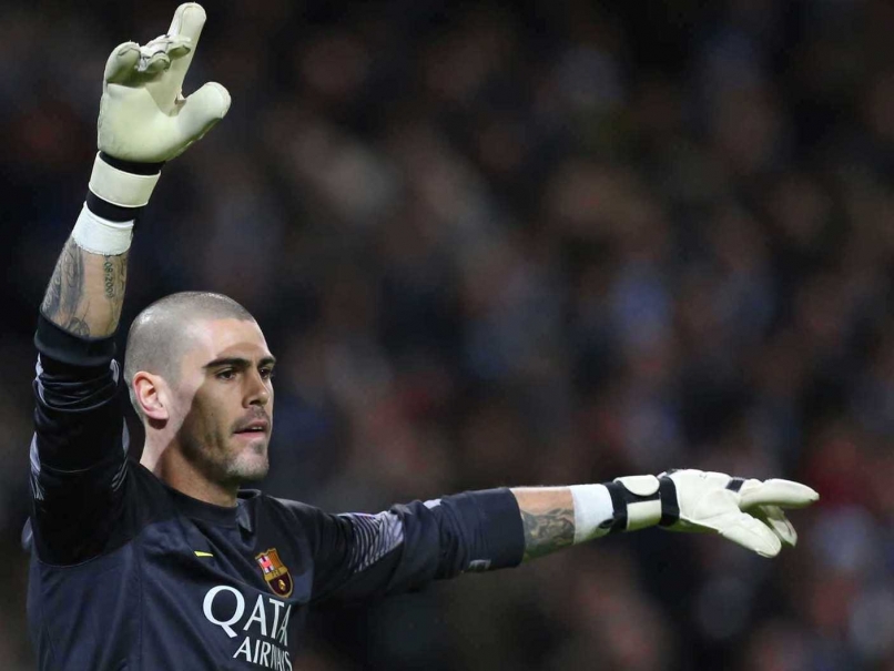Goalkeeper Victor Valdes Regrets Leaving FC Barcelona