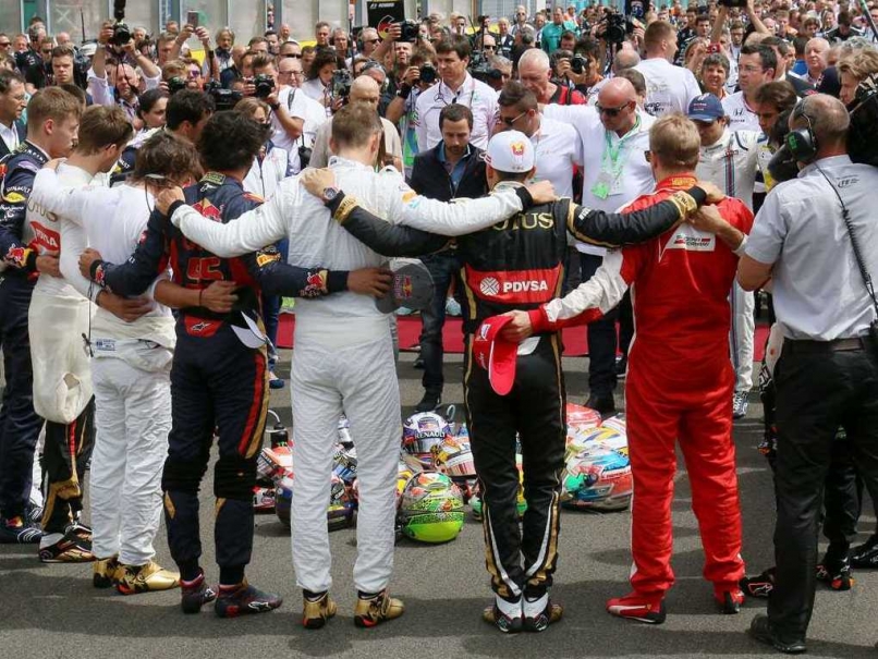 Bianchi Family and Formula One Circus Gather for Silent Tribute