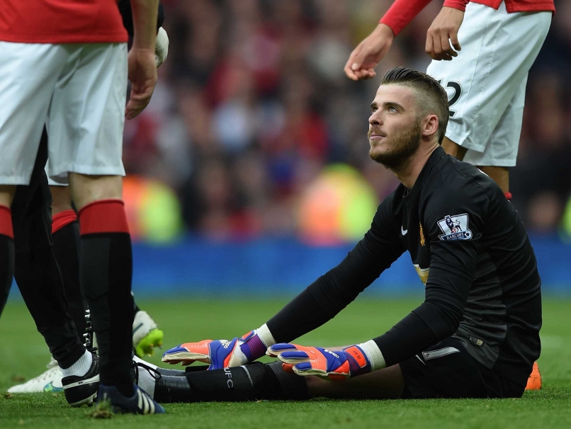 Louis van Gaal Worried About Shaky David De Gea After PSG Loss