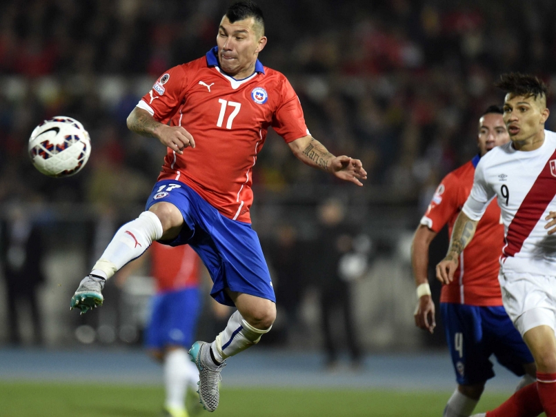 Chile Look Up To Gary 'Pitbull' Medel to Master Lionel Messi in Copa America Final