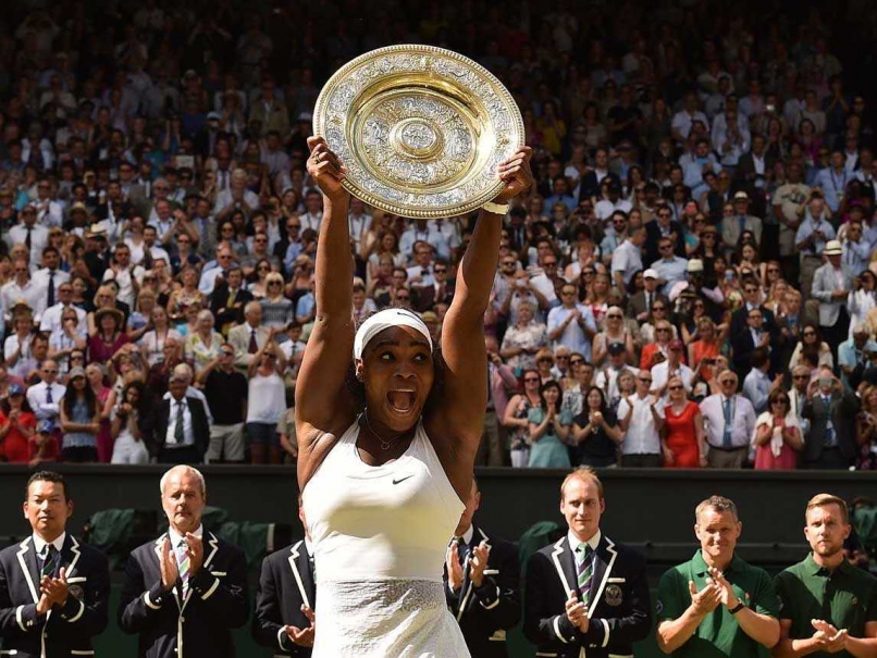 Serena Williams, Coach Don't Discuss '22' at Wimbledon