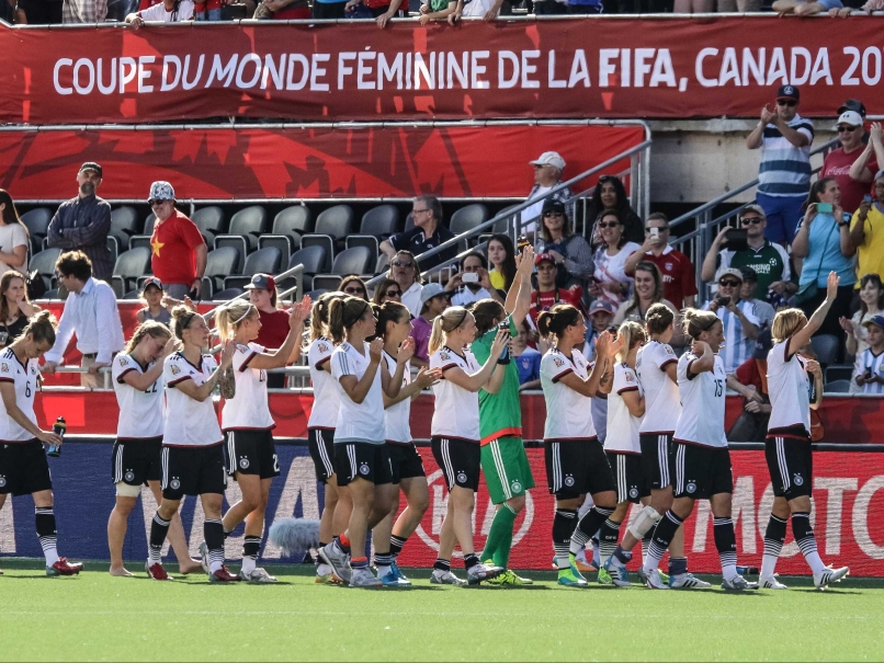 Germany, China Into Last Eight at Women's World Cup