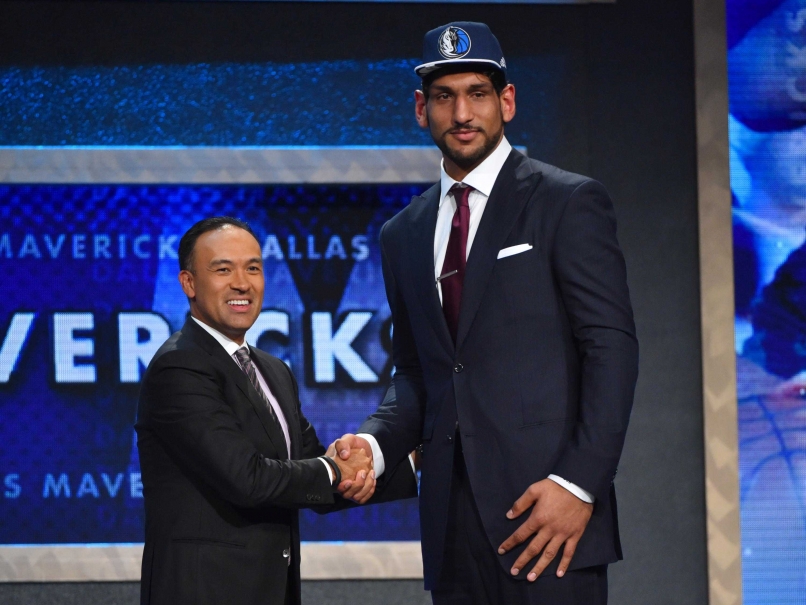 Satnam Singh Scores in Dallas Mavericks' Second Straight Loss