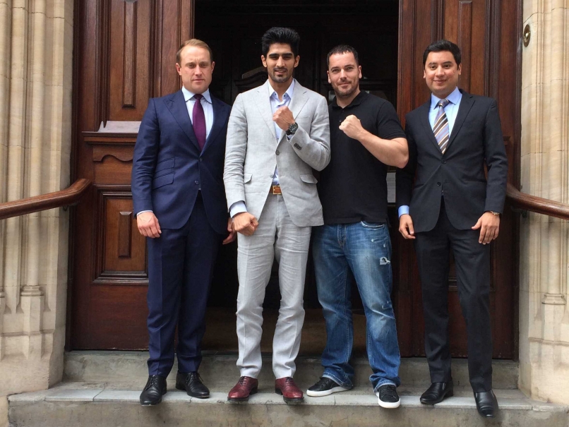 Vijender Singh's Technical Know-How and Power Impressive, Says British Trainer Lee Beard