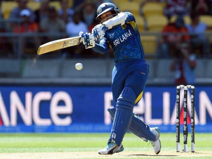 Tillakaratne Dilshan Signs for Derbyshire