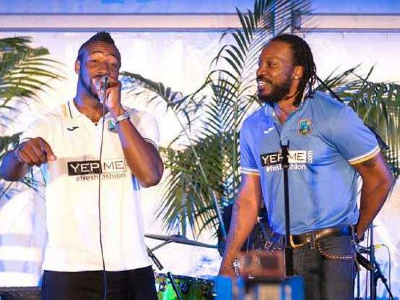 West Indies Players in Love with Nelson Mandela's 'Long Walk to Freedom'