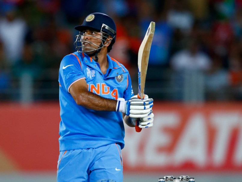 Mahendra Singh Dhoni Hits Perfect Ten as India Brush Aside Zimbabwe in World Cup