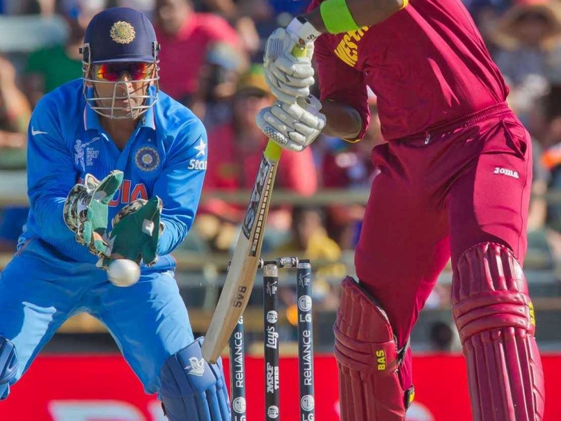 World Cup 2015: MS Dhoni Keeps Without Pads Against West Indies