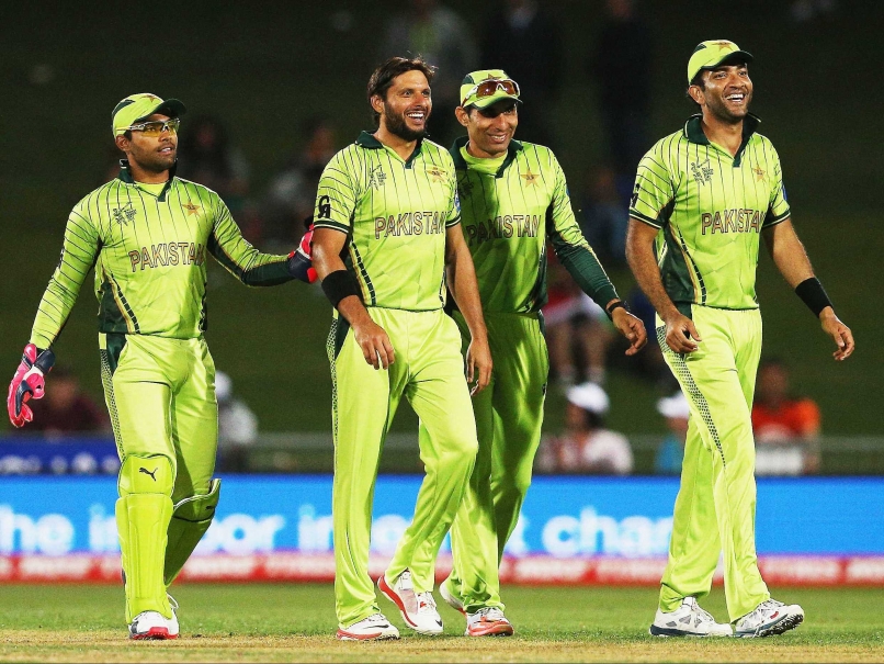 World Cup 2015: Waqar Younis Happy With UAE Win but Urges Pakistan to Improve