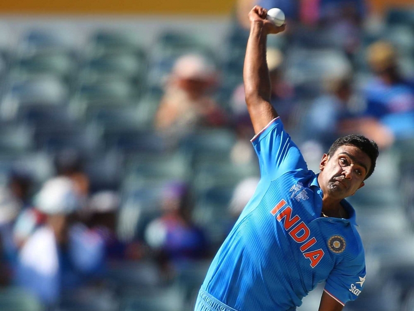 India vs West Indies: Can Ashwin Trouble Gayle With New Ball? Yes, Says Laxman, No, says Lara