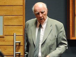 Tennis Legend Bob Hewitt Bailed in South Africa After Rape Conviction Tennis Legend Bob Hewitt Bailed in South Africa After Rape Conviction