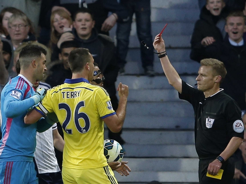 Chelsea F.C. Manager Jose Mourinho Outraged by Fabregas Red Card