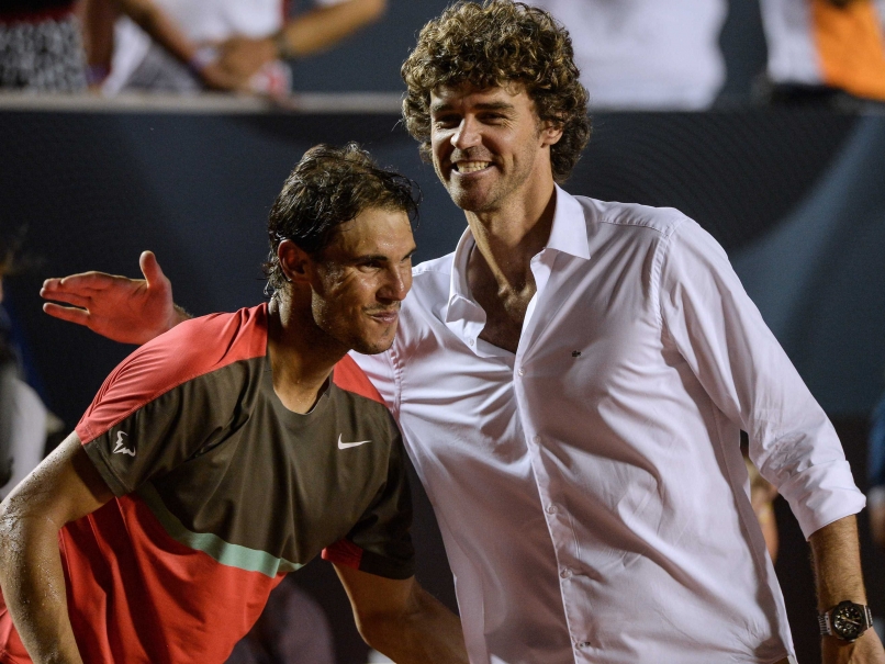 Gustavo Kuerten, Martina Navratilova to Present French Open Trophies