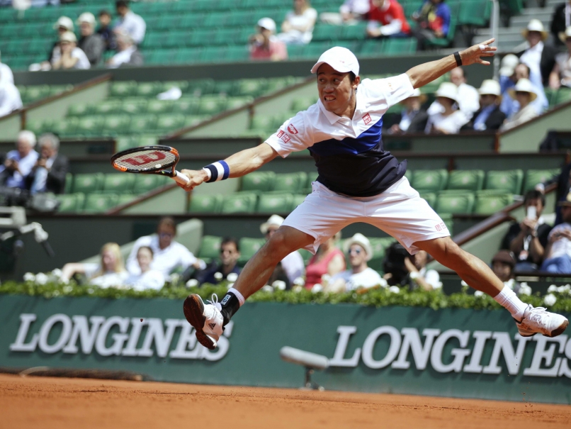 Kei Nishikori Eases Into French Open Last 32