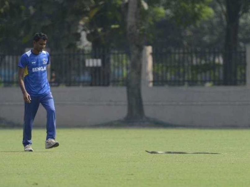 Snake Halts Play in Bengal Vidarbha Ranji Trophy Match