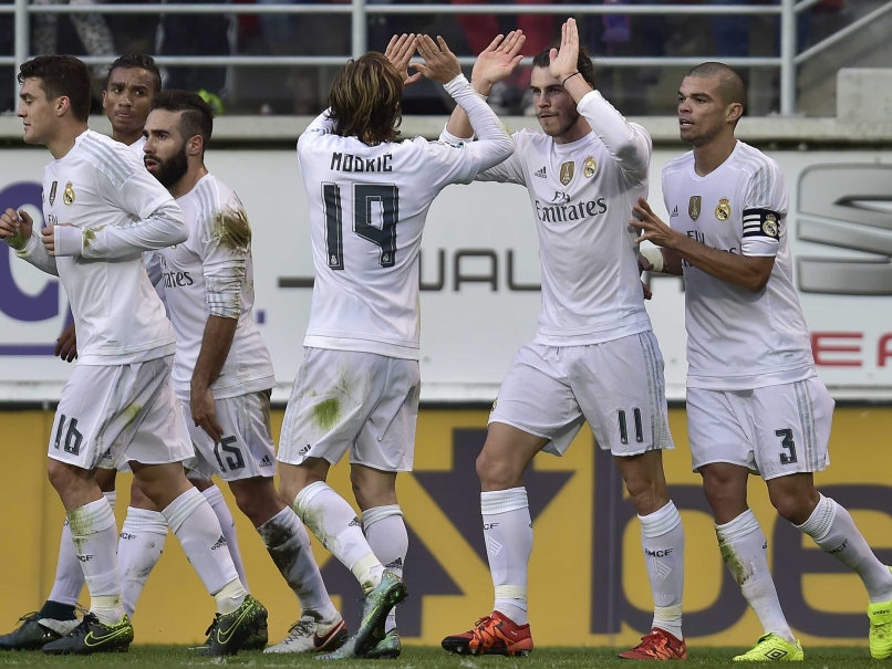 Cristiano Ronaldo, Garth Bale Score in Real Madrid's Win Over Eibar