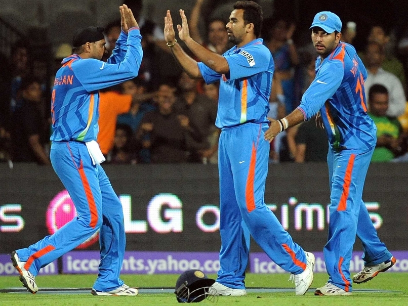 After Inspiring Yuvraj Singh, Harbhajan Singh Tweets Zaheer Khan to Marry