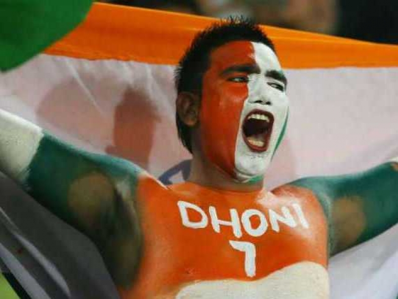 MS Dhoni's Ardent Fan Grabs the Spotlight in Mohali