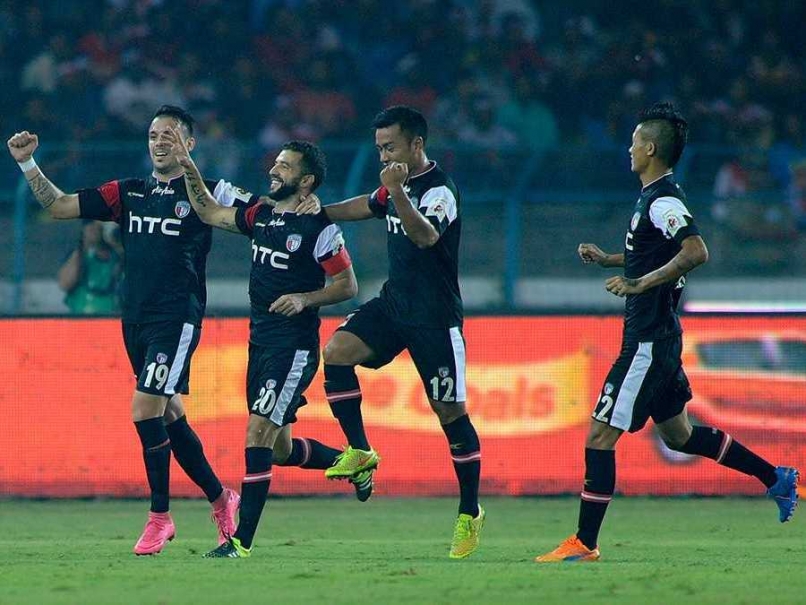 ISL: Simao Sambrosa Penalty Helps NorthEast United FC beat Atletico de Kolkata