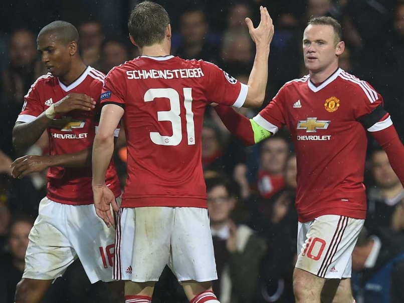 Wayne Rooney's Winner Helps Manchester United Down CSKA Moscow