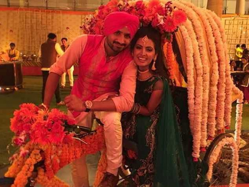 Harbhajan Singh Exchanges Wedding Rings With Geeta Basra; PM Narendra Modi May Attend Reception