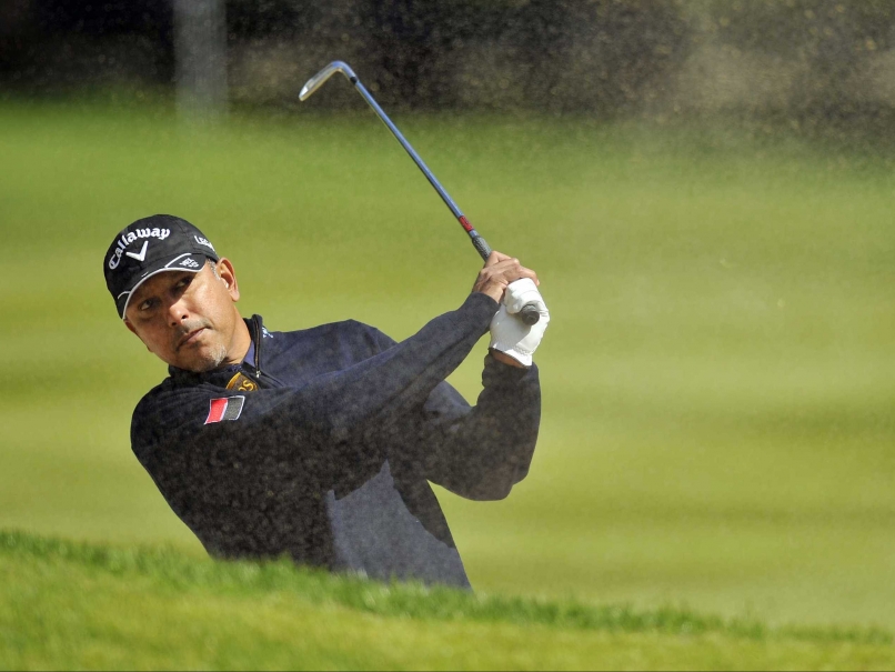 Jeev Makes Cut, Lies 49th After Third Round in British Masters