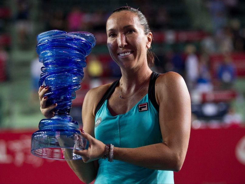 Jelena Jankovic Outlasts Angelique Kerber to Claim Hong Kong Title
