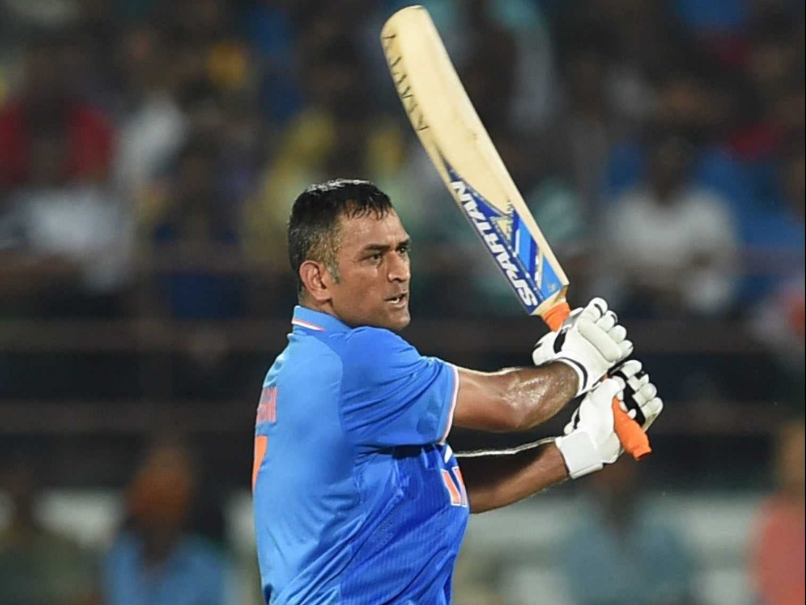 Mahendra Singh Dhoni Fails on Comeback for Jharkhand in Vijay Hazare Trophy, Yuvraj Singh Sparkles for Punjab