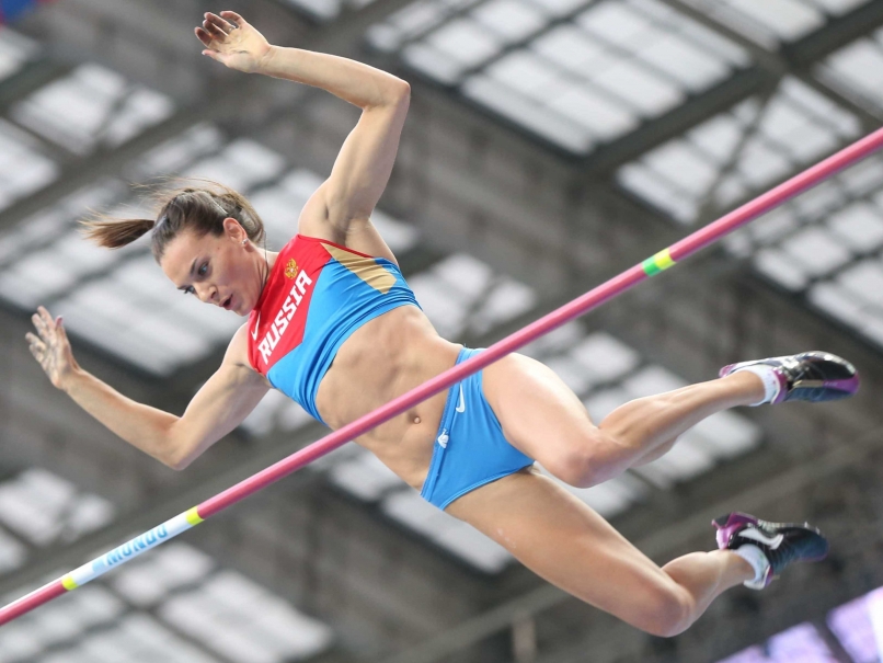 Russian Star Yelena Isinbayeva Applies to Compete in 2016 Rio Olympics