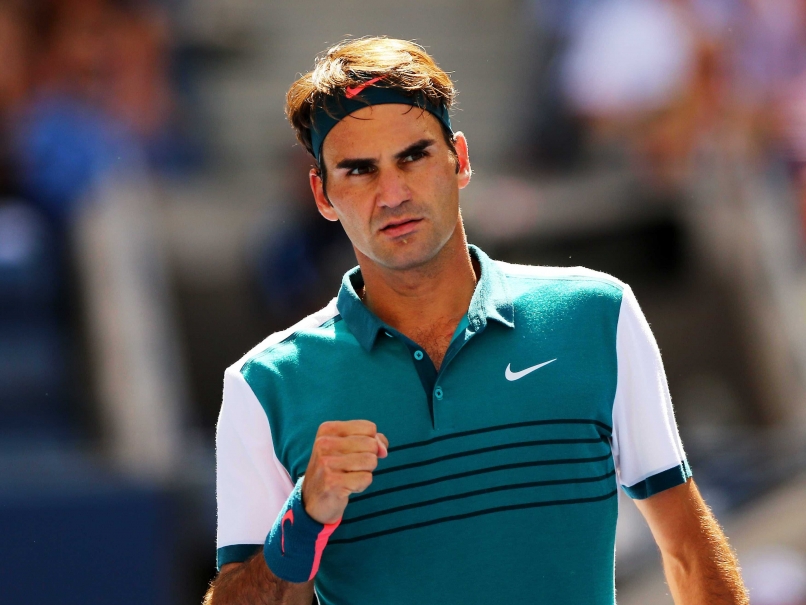 Perfect 10 as Roger Federer Makes US Open Last 16