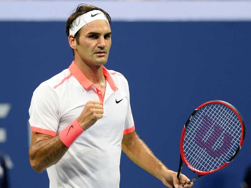 US Open: Roger Federer Routs Steve Darcis to Enter 3rd Round