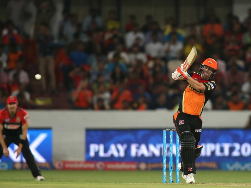 IPL: David Warner Led Sunrisers Hyderabad Hand Royal Challengers Bangalore 15-Run Defeat