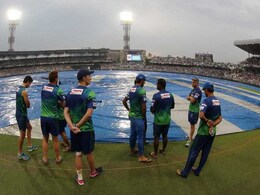 Indian Premier League: Cricket Association of Bengal Ready to host Final, Bengaluru Also in Fray Indian Premier League: Cricket Association of Bengal Ready to host Final, Bengaluru Also in Fray