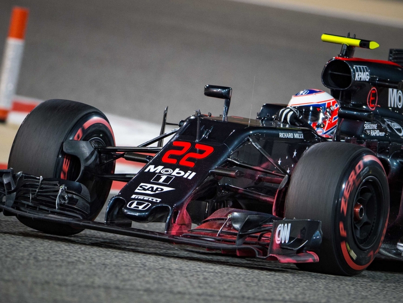 Jenson Button Gives McLaren Belief After Strong Show in Second Practice in Bahrain