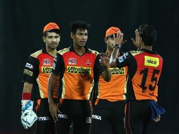 जानें, IPLमें 'धमाका' कर रहे किस गेंदबाज को बिग बैश लीग में साइन करने के लिए मची है होड़ जानें, IPLमें 'धमाका' कर रहे किस गेंदबाज को बिग बैश लीग में साइन करने के लिए मची है होड़