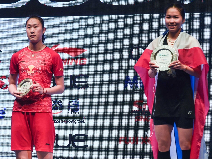 Sony Dwi Kuncoro, Ratchanok Intanon Win Singapore Open Superseries