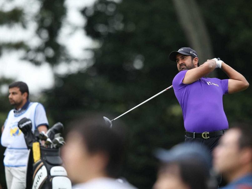 Shiv Kapur Grabs Lead After Third Round of Panasonic Open Golf