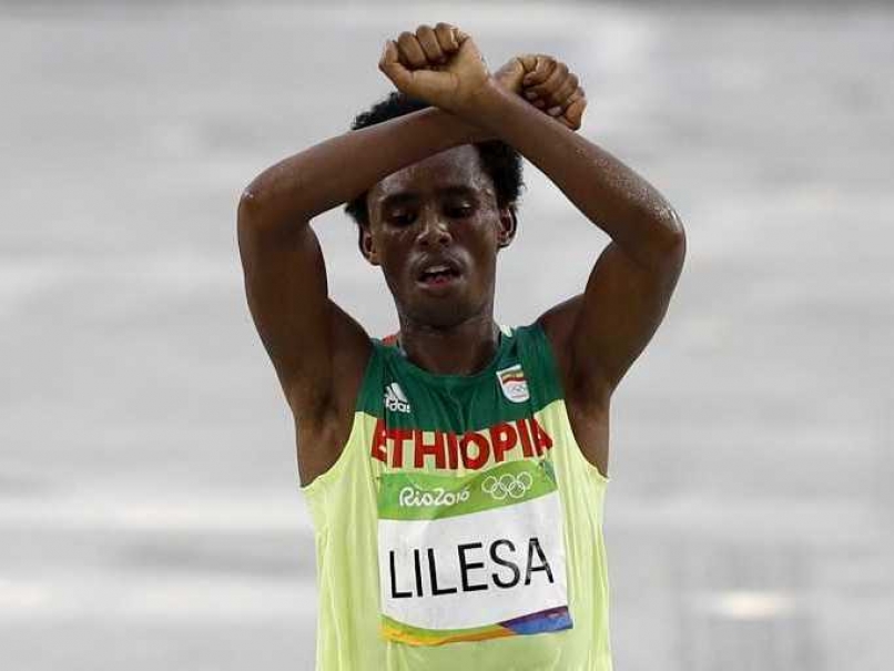 Rio Olympics: Protest Runner Fails to Return to Ethiopia
