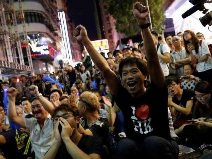 Hong Kong-China Tensions Erupt at Screening of Rio Olympics Badminton Clash