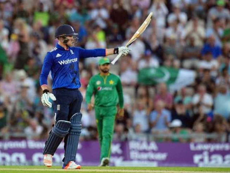 Jason Roy Overcomes Dizzy Spells, Guides England to Win Versus Pakistan in First ODI