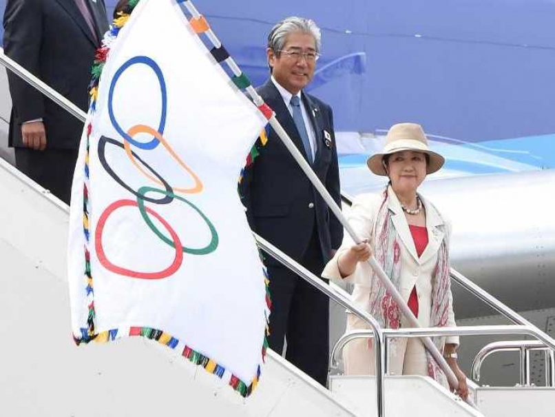 Olympic Flag Arrives in Tokyo For 2020 Olympics