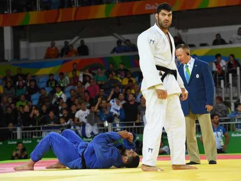 Rio Olympics: Egyptian Judoka Refuses to Shake Hands With Israeli Opponent