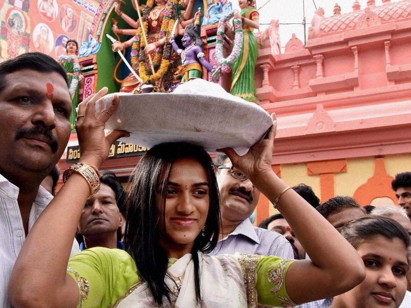 PV Sindhu, After Rio 2016 Glory, Fulfills Pledge At Hyderabad Temple